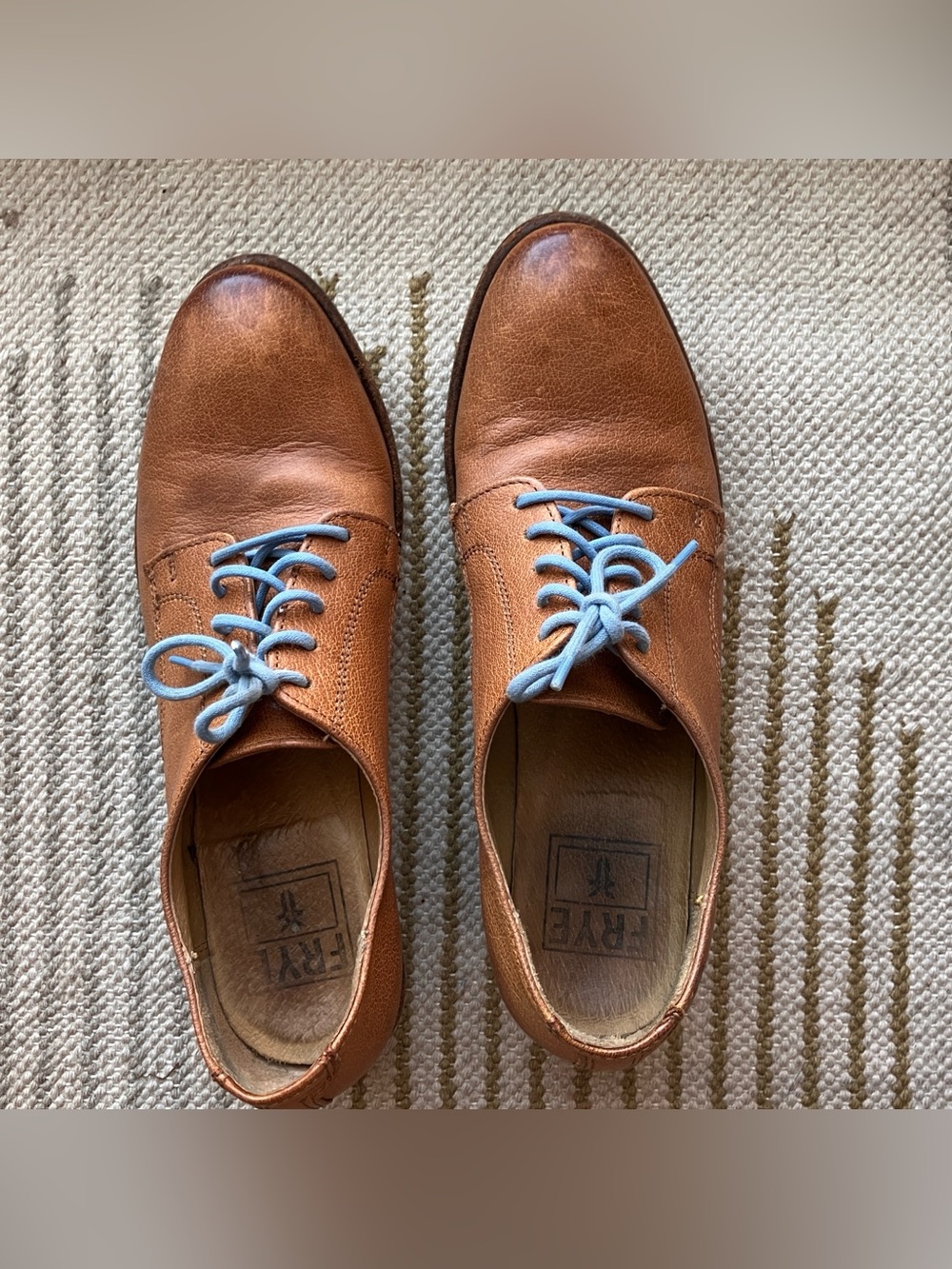 Frye Oxford size 6.5B